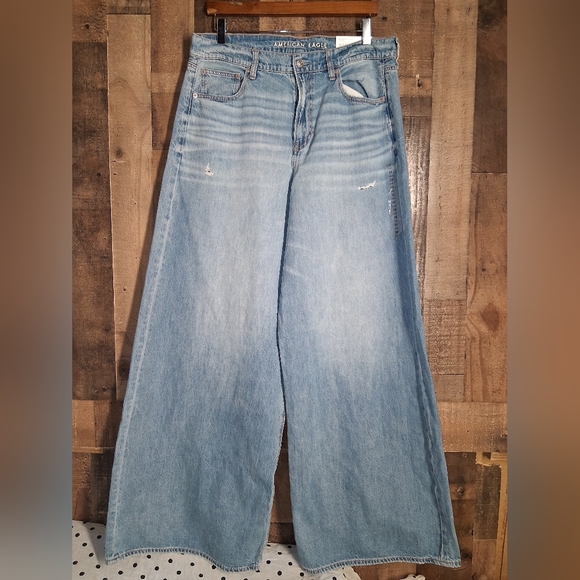 NWT American Eagle Dreamy Drape Super High-Rise Ultra Wide Leg Jeans 12L 31W - Picture 8 of 8